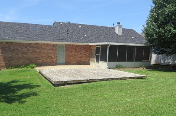 2nd image of 9164 Preakness Dr