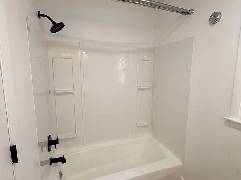 139 N Ingleside Dr — Photo 25