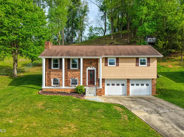 820 S Sherbrooke Cir, Mount Carmel, TN 37645