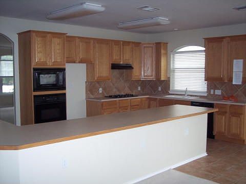 2nd image of 3989 Lord Byron Cir