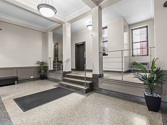 3rd image of 3260 Netherland Ave APT 6H