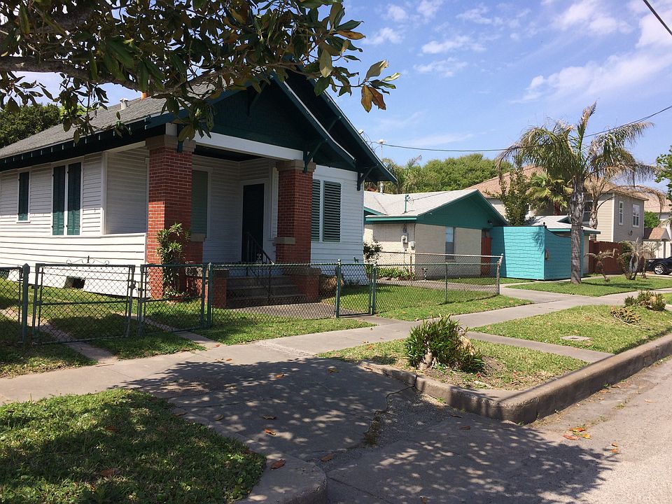 2nd image of 2407 37th St