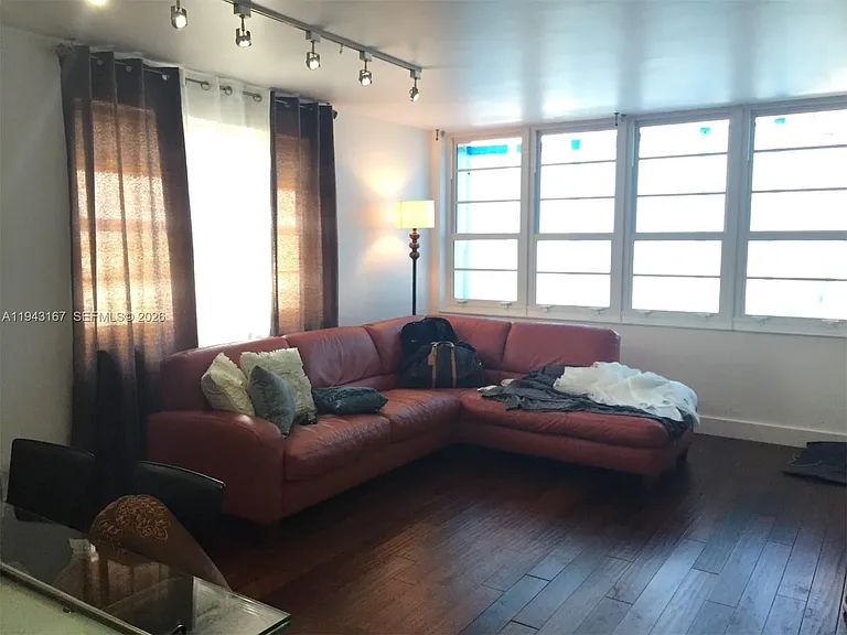 100 Lincoln Rd #814 — Photo 15
