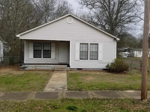 1223 Earnest St, Malvern, AR 72104
