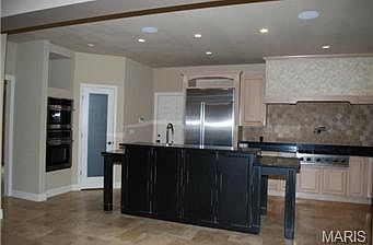 3rd image of 2800 Saint Albans Forest Ct