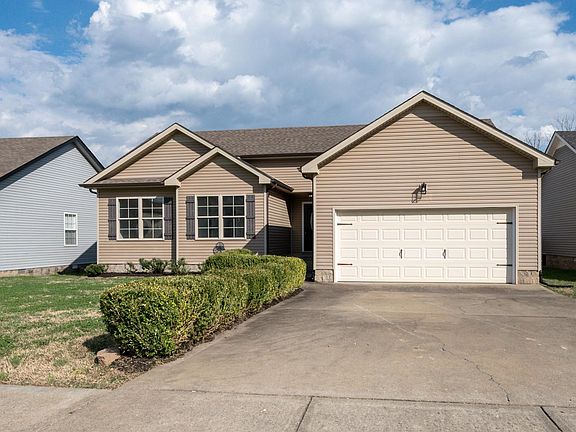 2nd image of 1371 Whitt Ln