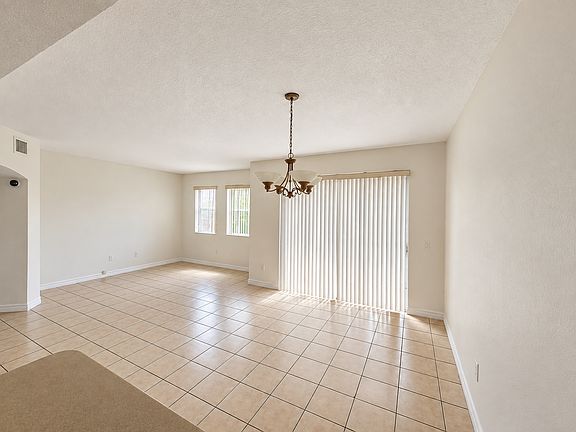 3rd image of 8858 W Flagler St #2