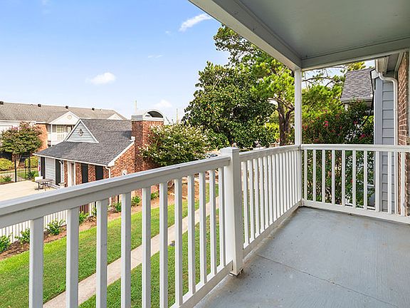 3rd image of 1515 Rudel Dr APT 1102