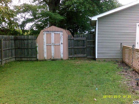 5th image of 1325 Pin Oak Dr