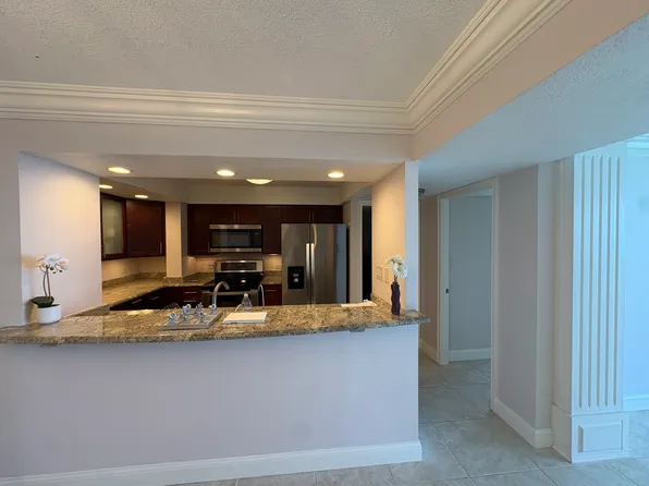 450 S Gulfview Blvd, Clearwater, FL