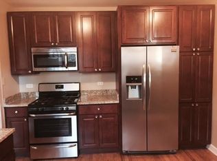 1827 W Winona St #1, Chicago, IL 60640