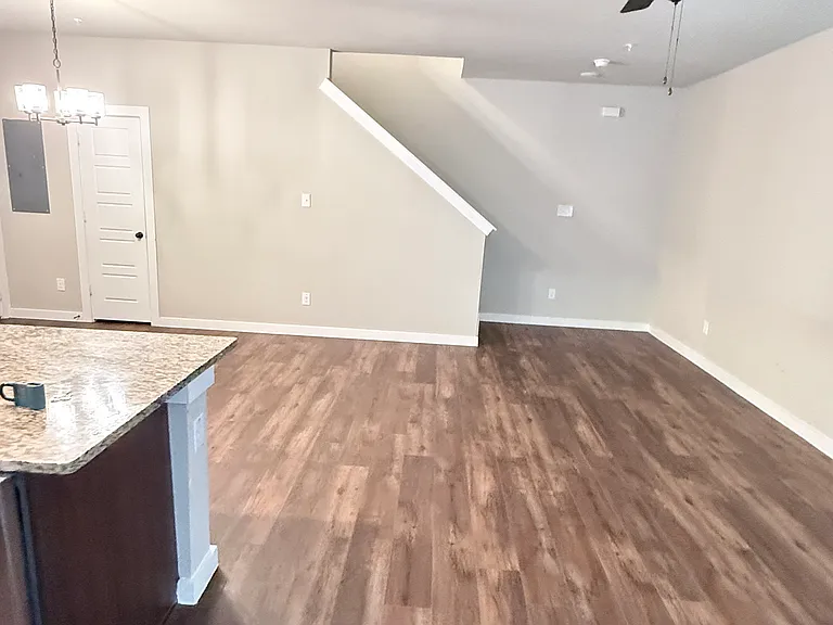 746 Fallow Dr — Photo 7