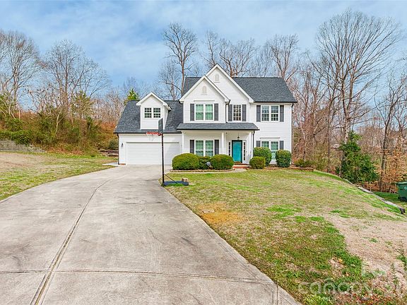 2nd image of 120 Missouri Ln