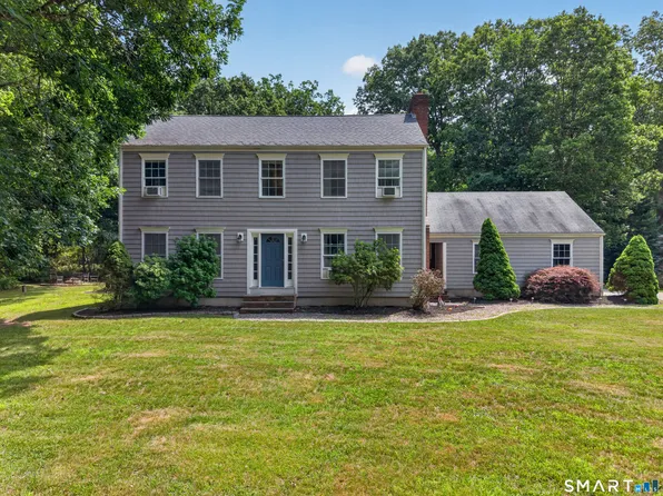 180 Pruett Place, Montville, CT 06370