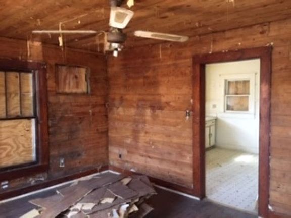 4th image of 127 Bowen Ln