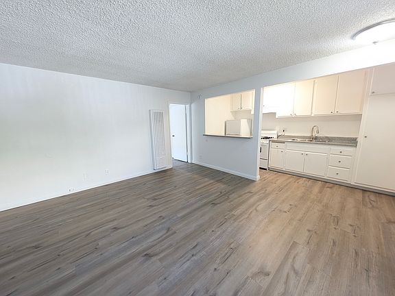 3rd image of 5057 Klump Ave #1A