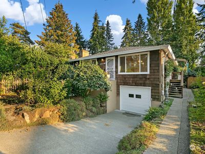6524 26th Avenue NE, Seattle, WA, 98115
