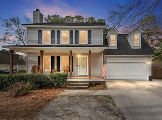 102 Garbon Dr, Summerville, SC 29485