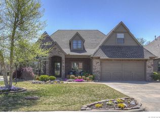 6848 E 83rd St S, Tulsa, OK 74133