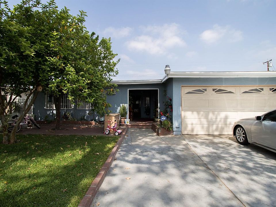 1st image of 1025 Stichman Ave