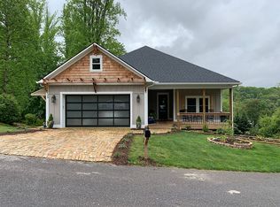 35 Susannah Ct, Lake Junaluska, NC 28745