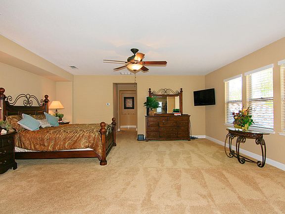 3rd image of 2252 Wild Plains Cir