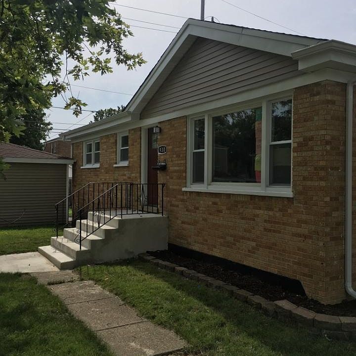 1st image of 930 Marik Dr