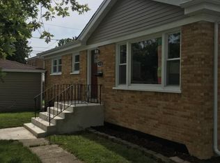 930 Marik Dr, Bellwood, IL