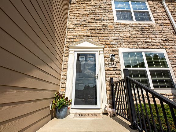 5th image of 8034 Ravine Run Ln