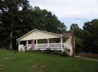 149 Tan Bark Ln, La Follette, TN 37766