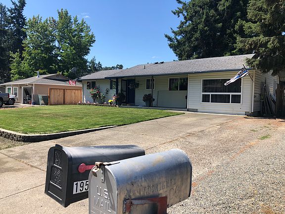 2nd image of 19506 9th Ave E