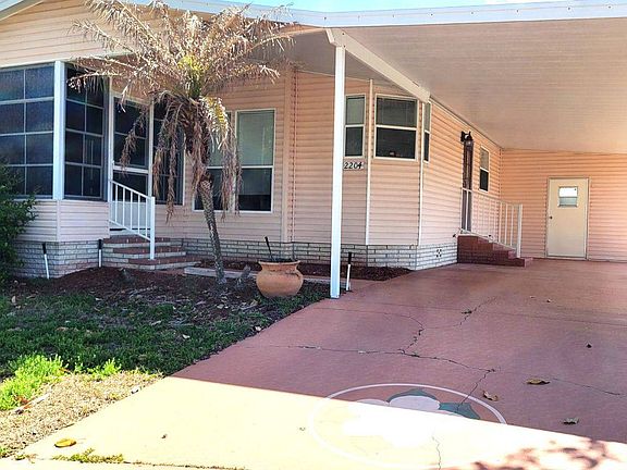 4th image of 2204 Robin Ridge Pl #376