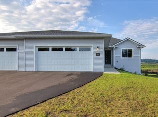 146 E Randall Rd #7, Fall Creek, WI 54742