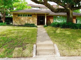 8422 Braes Blvd, Houston, TX 77025