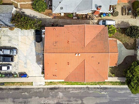 3rd image of 1417 3rd Ave