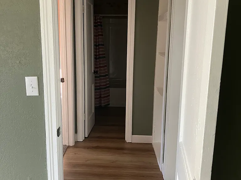 1821 S Armstrong Ave — Photo 9