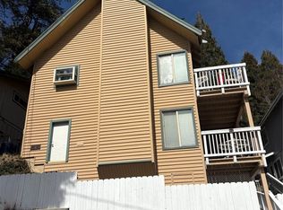 24166 Zurich Dr, Crestline, CA 92325