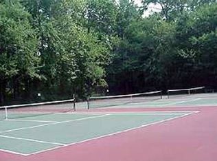 7807 Mandan Rd APT 101, Greenbelt, MD 20770