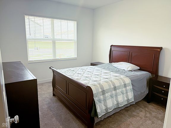 4th image of 645 Newton Dr