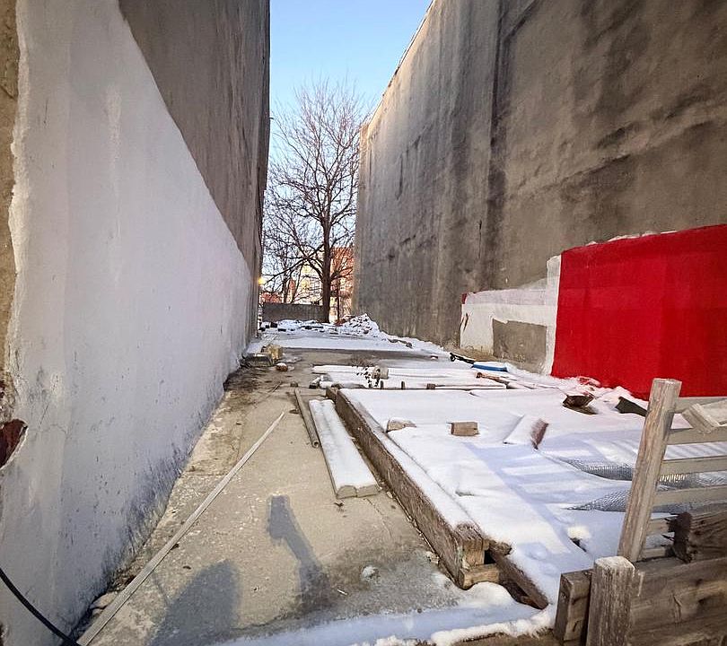 1st image of 3021 W Diamond St