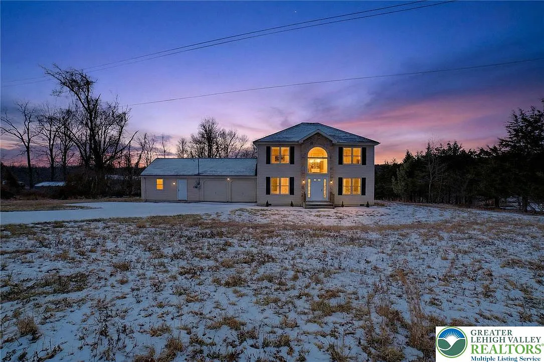 5693 Neola Rd photo 1