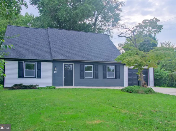 6 Minstrel Ln, Willingboro, NJ 08046