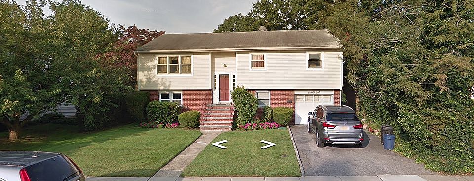 1st image of 99 Mayflower Ave