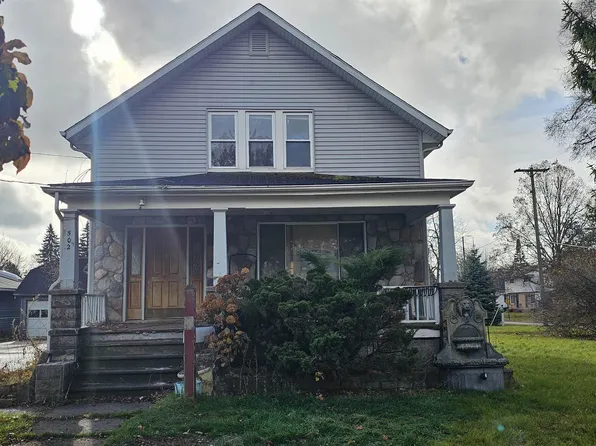 502 Borton Ave, Essexville, MI 48732