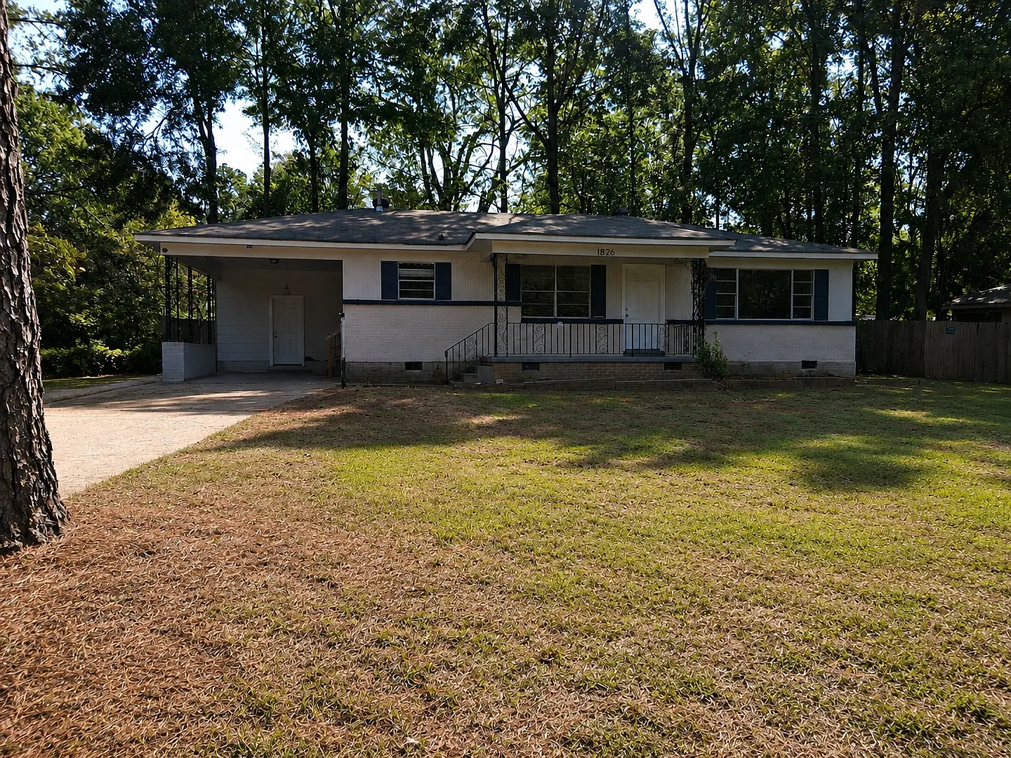 3Bed 2bath Home — Photo 1