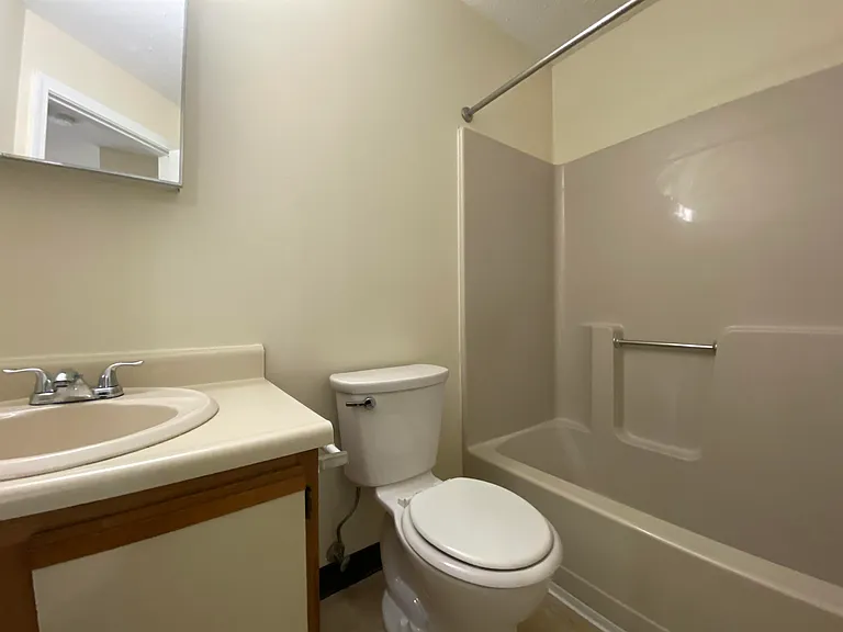 175 Eastern Ave #204 — Photo 32