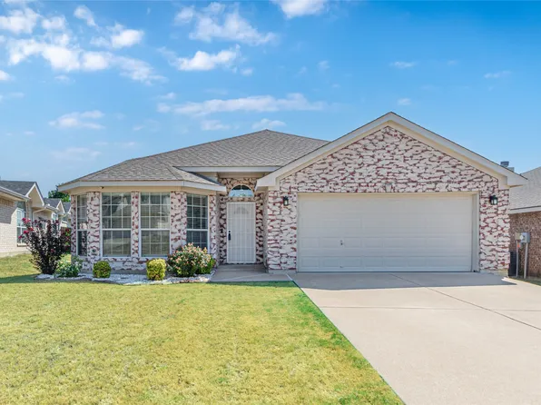 4865 Eagle Trace Dr, Fort Worth, TX 76244