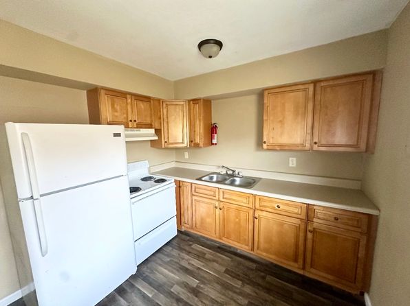 410 Manor Dr #A4