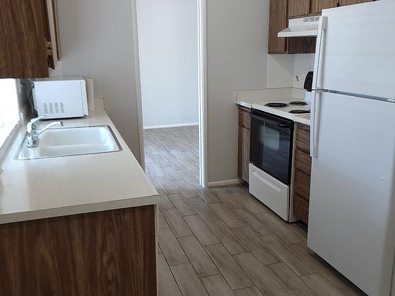 2nd image of 13219 N 110th Ave