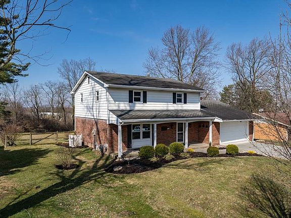 3rd image of 114 Vernon Dr